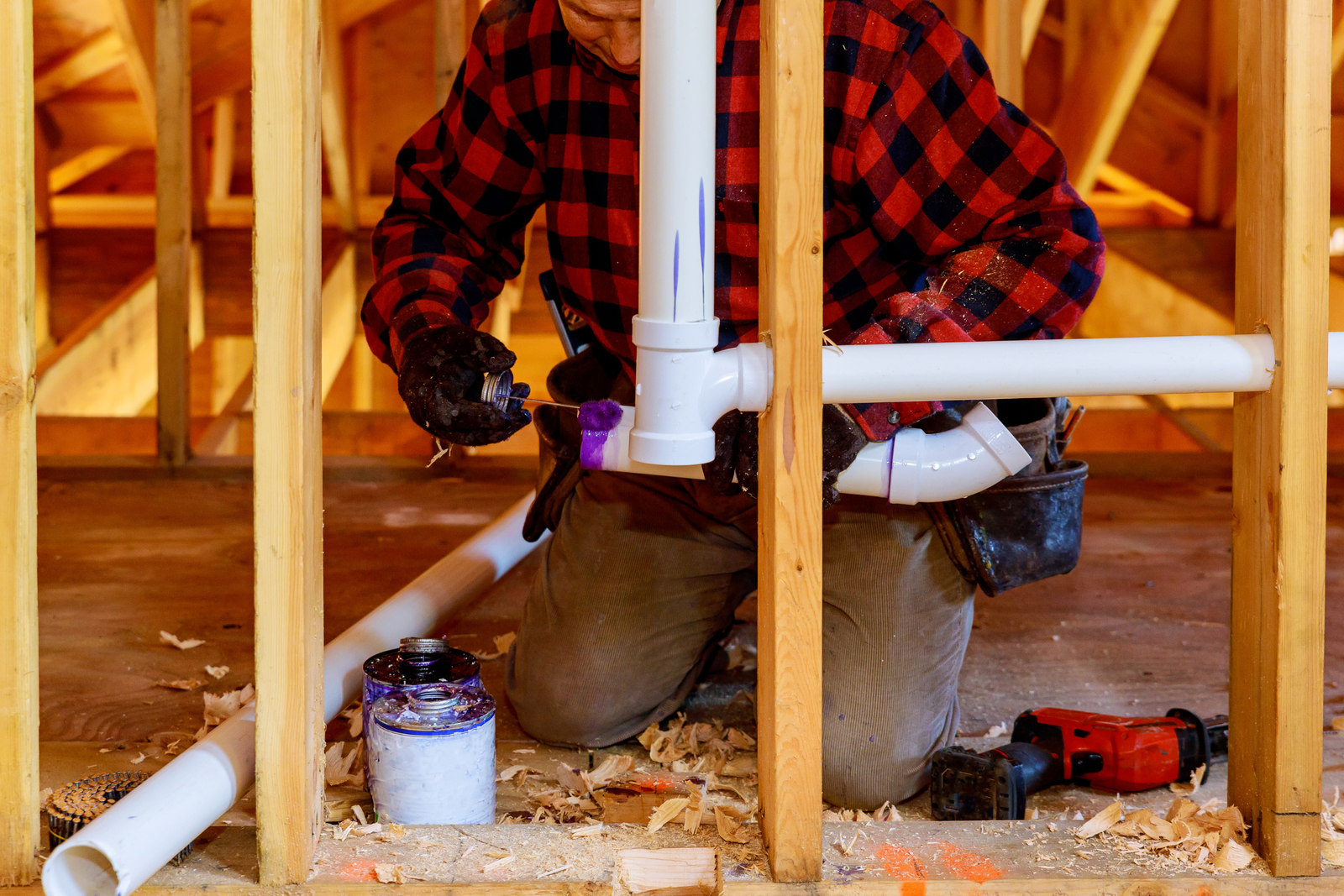 Einstein pros doing new construction plumbing