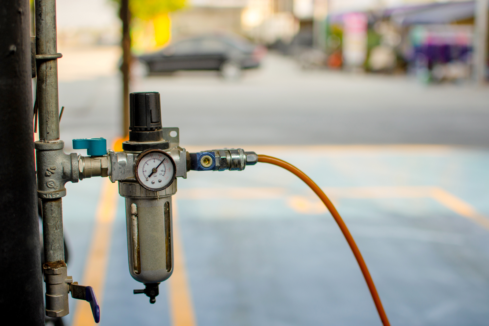 Meter to measure water pressure